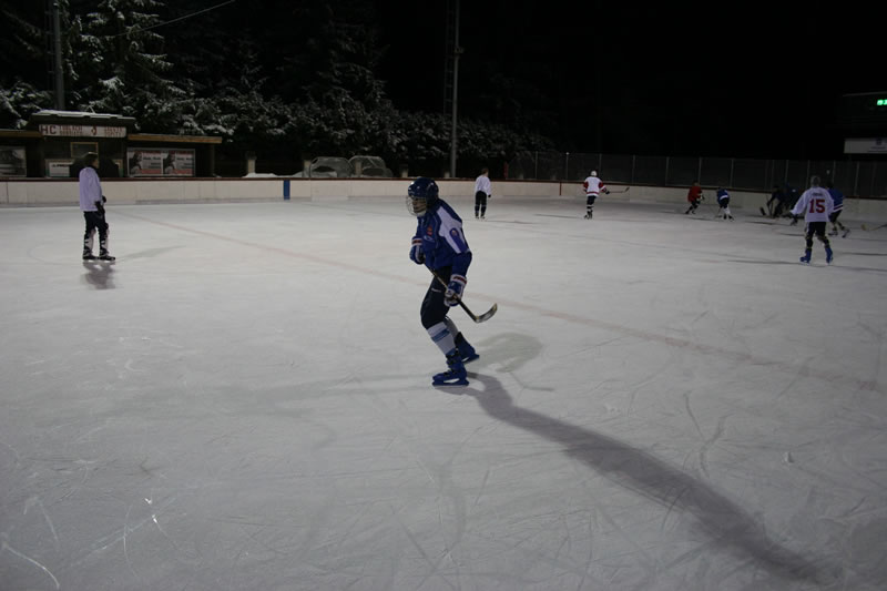 gal/Eishockeyspiel in Toblach/2008-02-02 SVR Eishockey 067.jpg